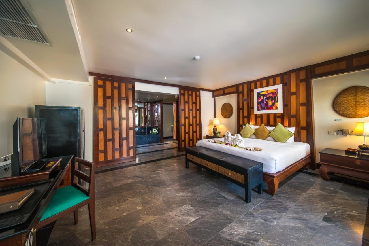 Baan Yin Dee Boutique Resort Phuket - Sha Plus Patong Екстер'єр фото