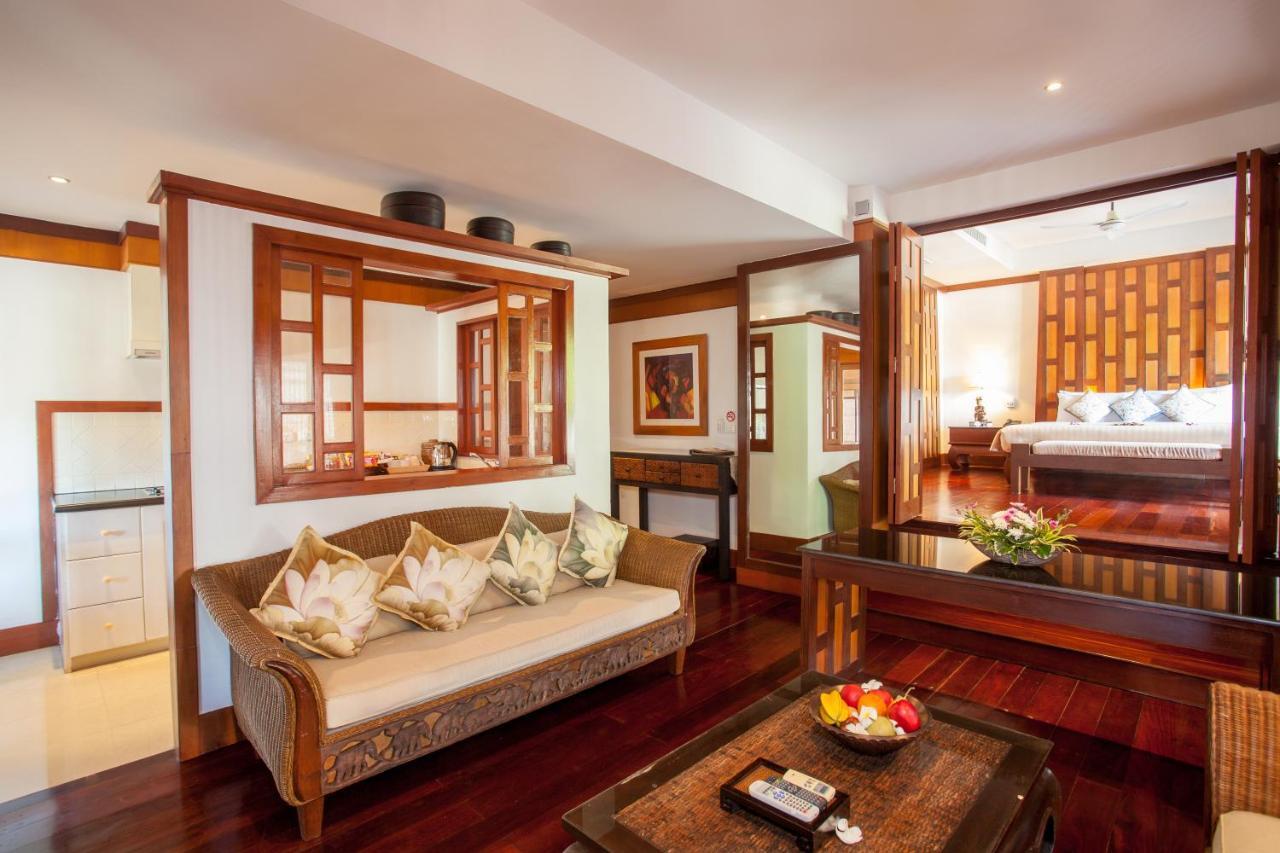Baan Yin Dee Boutique Resort Phuket - Sha Plus Patong Екстер'єр фото